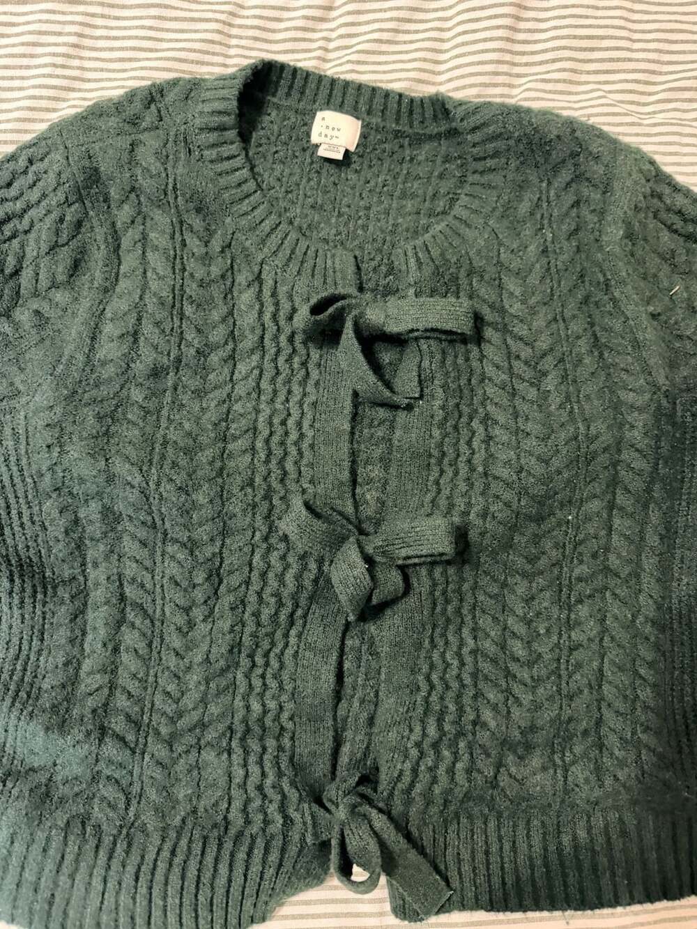 A New Day Cardigan Sweater Size XXL Green Cable Knit Bow Tie-Front - Picture 2 of 3